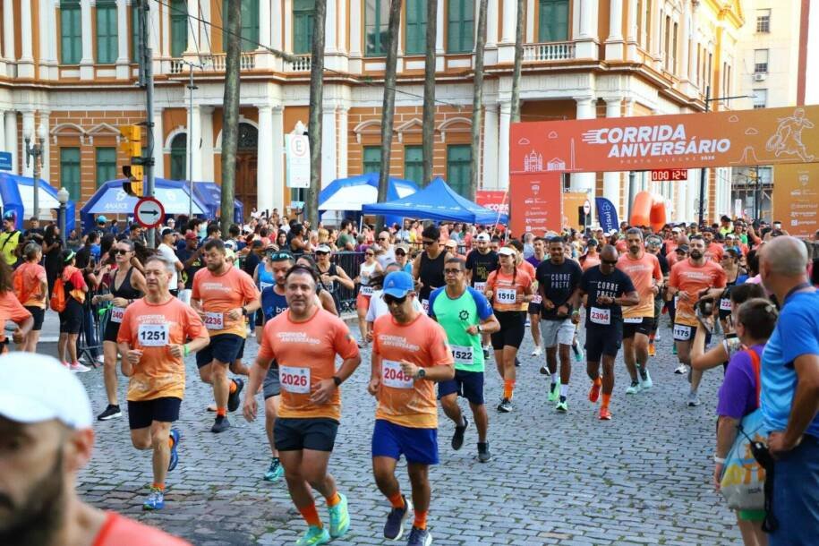 Sesc Azenha celebra 254 anos de Porto Alegre com 1,7 mil corredores emocionados