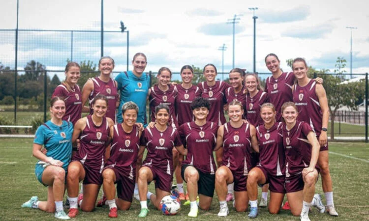 Sete jogadoras do Irã pedem asilo na Austrália após serem chamadas de ‘traidoras’