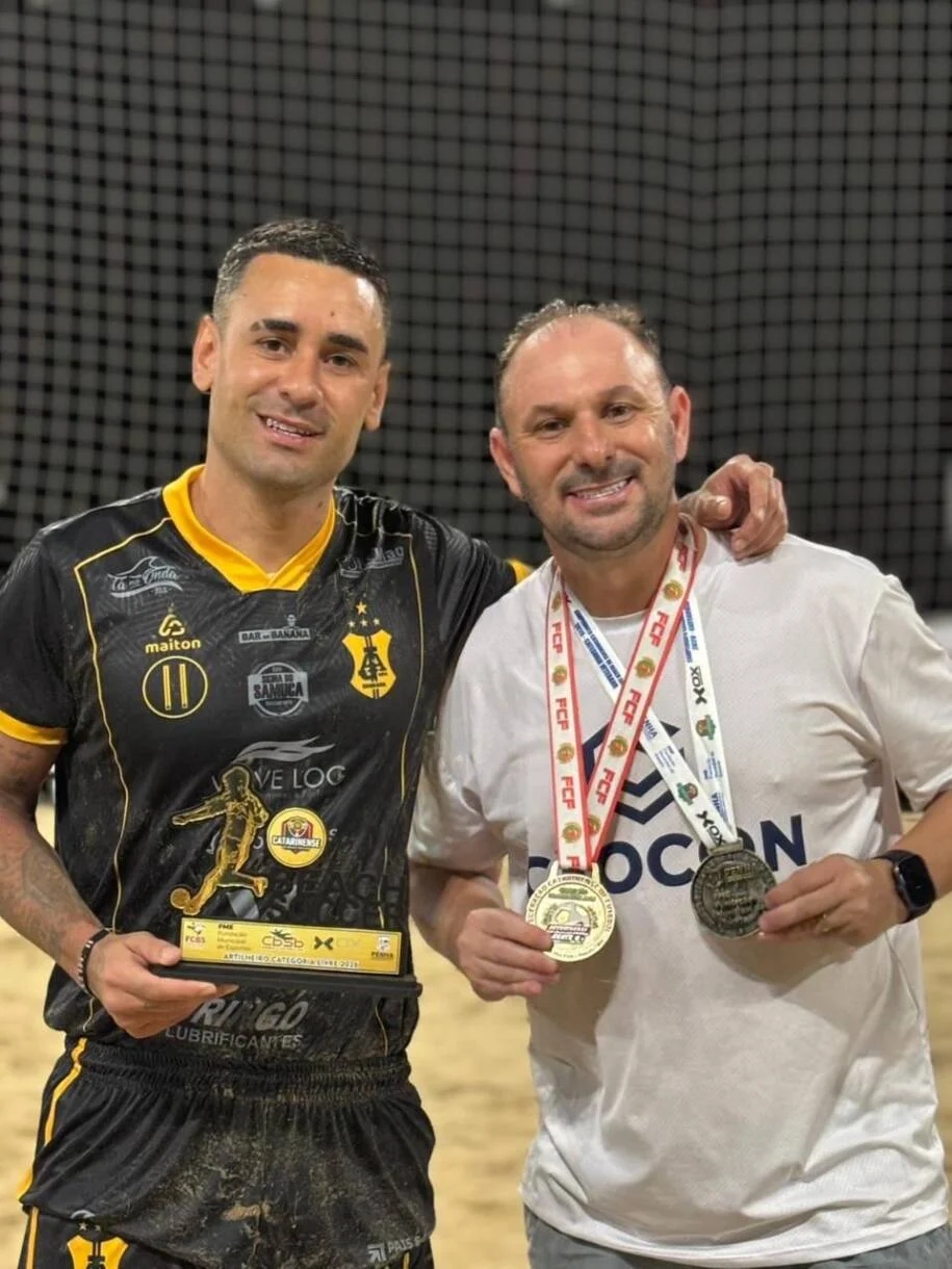 Sexta Ferino conquista primeiro título estadual de Beach Soccer em Penha (SC)