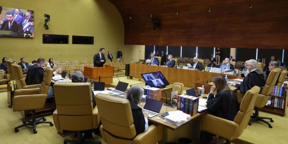 STF derruba prorrogação da CPMI do INSS e provoca reações no Senado