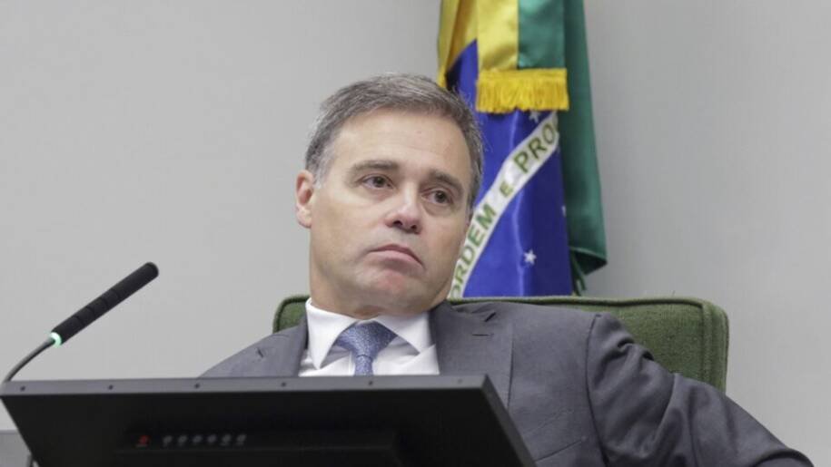 STF investiga vazamento de dados de Daniel Vorcaro após retorno ao Senado