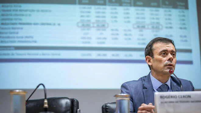 Tesouro Nacional realiza recompra recorde de R$ 43,6 bilhões em títulos públicos