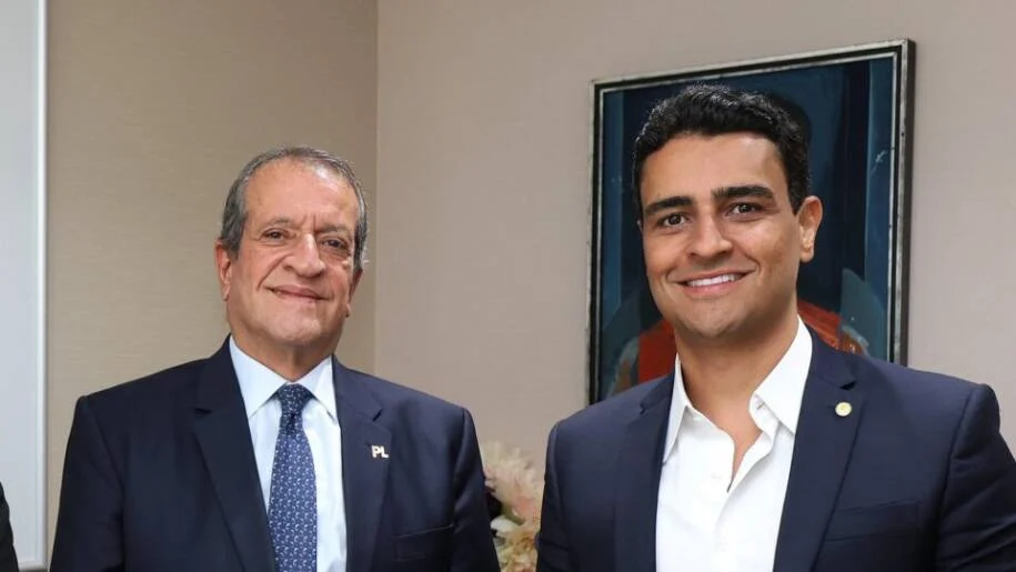 Valdemar Costa Neto dissolve executiva do PL em Alagoas e ameaça JHC