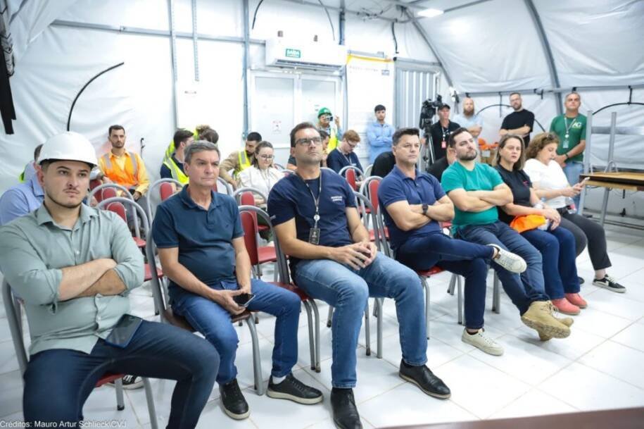 Vereadores vistoriam obras da Ponte Joinville e alertam sobre atrasos significativos