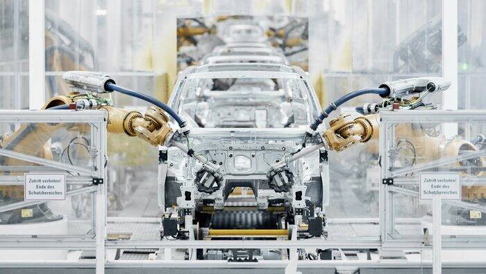 Volkswagen inaugura sistema de energia em Salzgitter e admite falhas em vendas