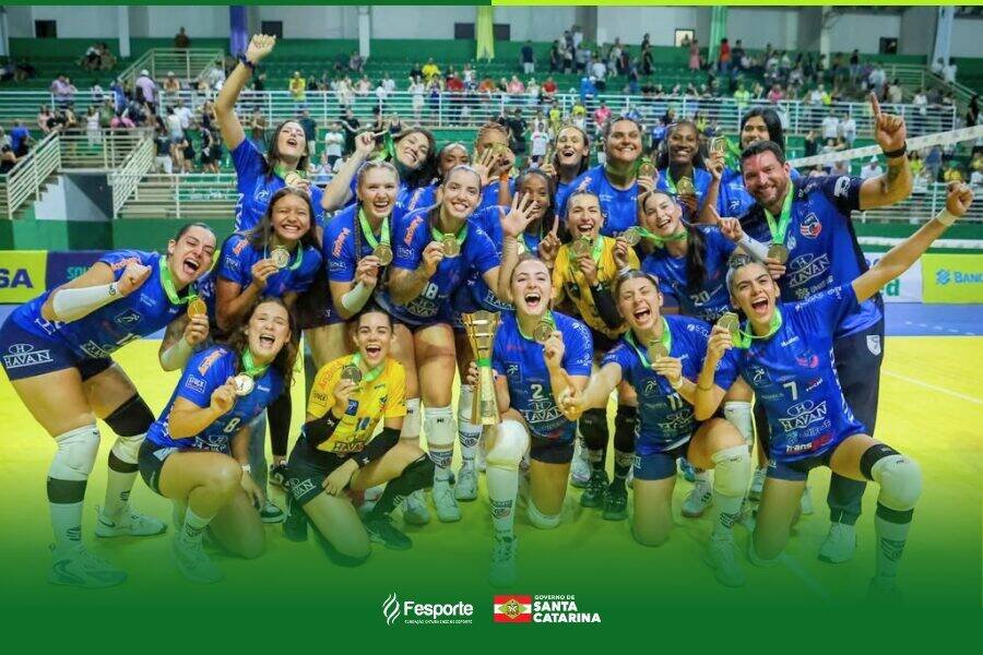 Abel Moda Vôlei conquista Superliga B e garante retorno de Brusque à elite nacional