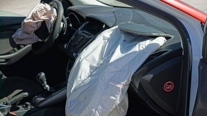 Autoridades dos EUA alertam sobre airbags falsificados que causaram mortes