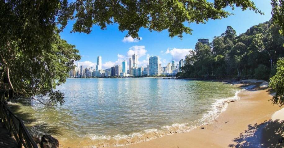 Balneário Camboriú prevê ocupação hoteleira de 85% no feriado de Tiradentes