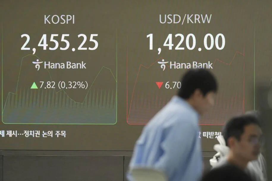 Bolsas Asiáticas Disparam com IA, Mas EUA e Irã Criam Tensão no Mercado