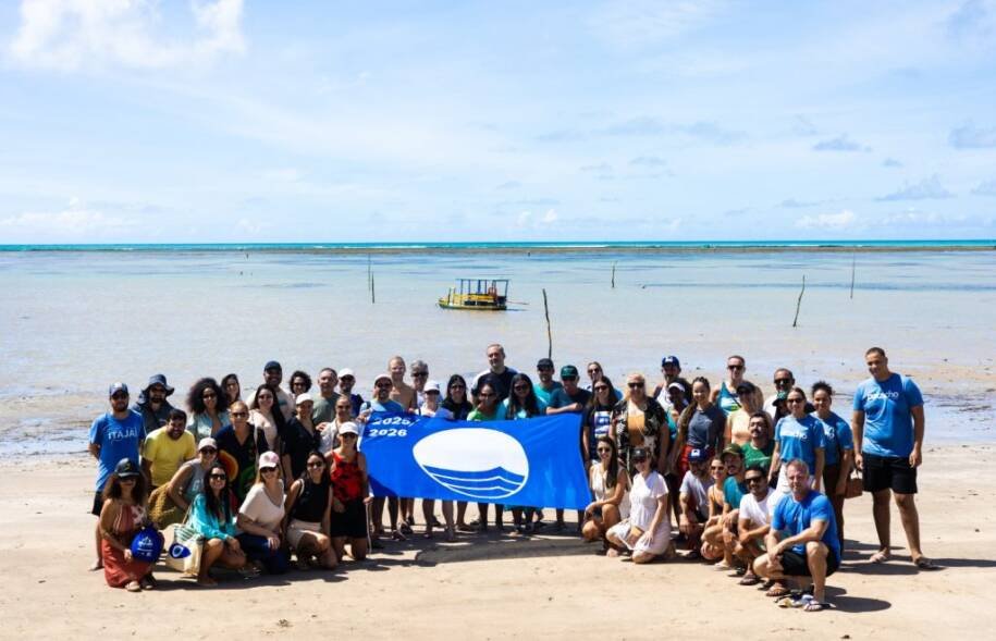 Bombinhas avança e busca renovação da certificação Bandeira Azul em 2026