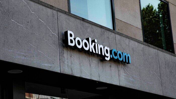 Booking.com sofre ataque hacker e expõe dados sensíveis de usuários; alerta de fraudes!