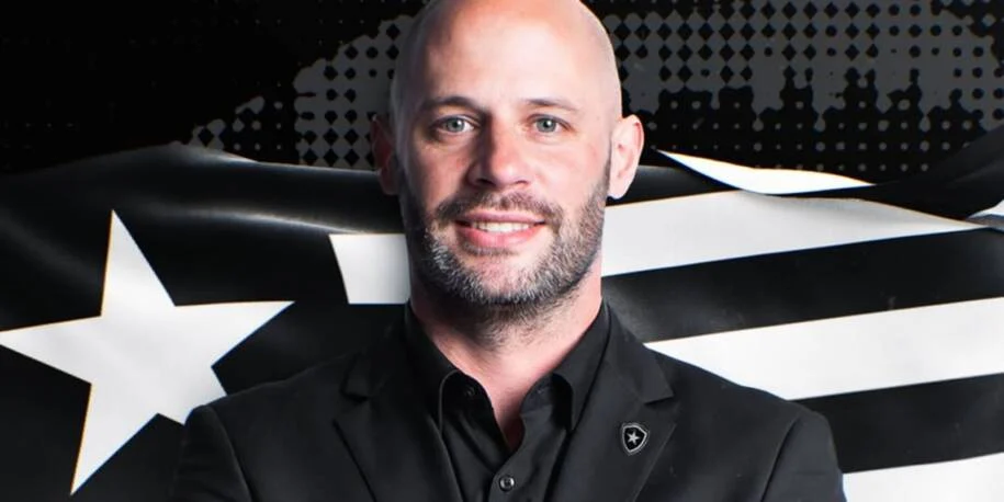 Botafogo anuncia Franclim Carvalho como técnico e gera expectativa no clube