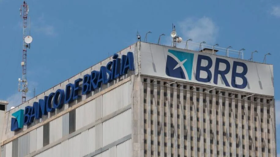 BRB admite cortes e fechamento de agências após rombo de R$ 12 bilhões