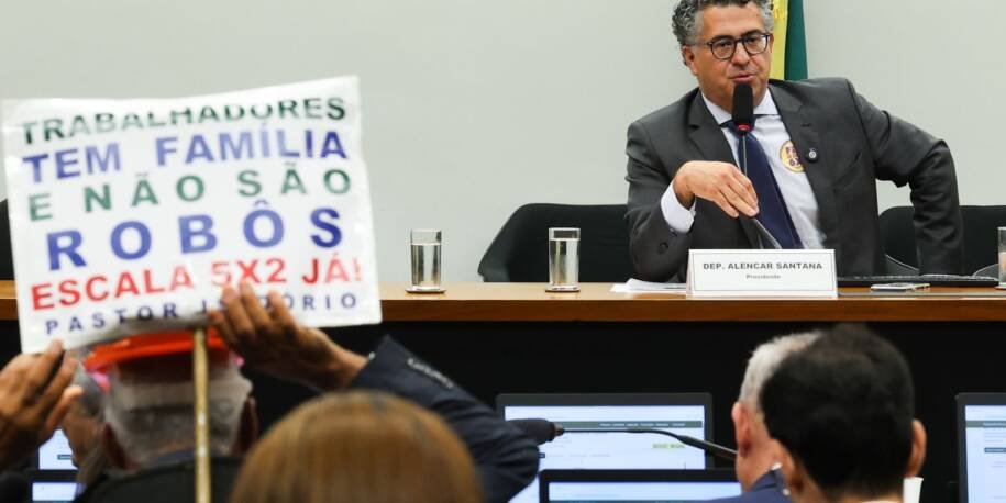 Câmara dos Deputados aprova comissão para analisar PEC que extingue escala 6x1