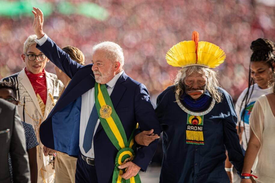 Câmara dos Deputados aprova regras rígidas para transição entre governos e prevê pena de prisão