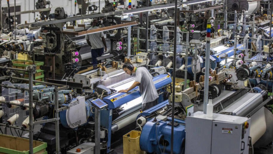 CNI alerta: Fim da escala 6x1 pode causar perda de R$ 76,9 bilhões na economia