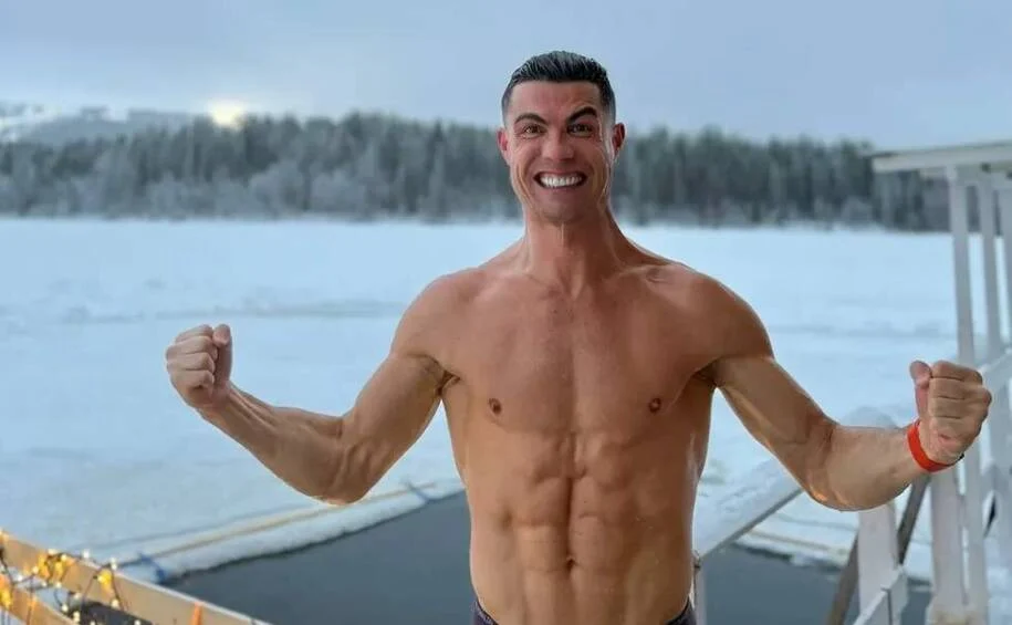 Cristiano Ronaldo rejeita leite e revela dieta saudável para manter forma