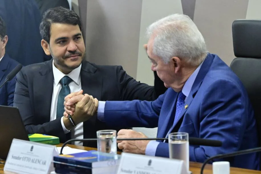 Davi Alcolumbre articula rejeição de Jorge Messias no STF com 42 votos contra