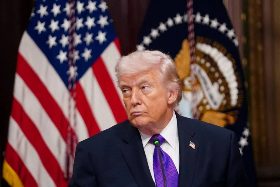 Donald Trump dá 48 horas ao Irã enquanto EUA buscam piloto de caça abatido