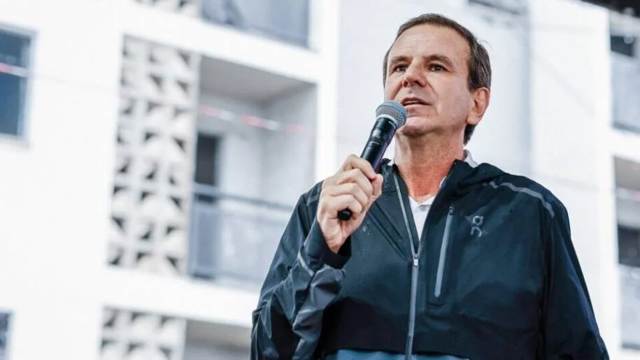 Eduardo Paes e João Campos renunciam para disputar governo em 2026