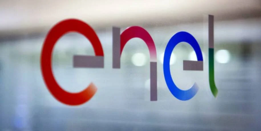 Fitch rebaixa nota da Enel Brasil e alerta sobre risco de caducidade em SP