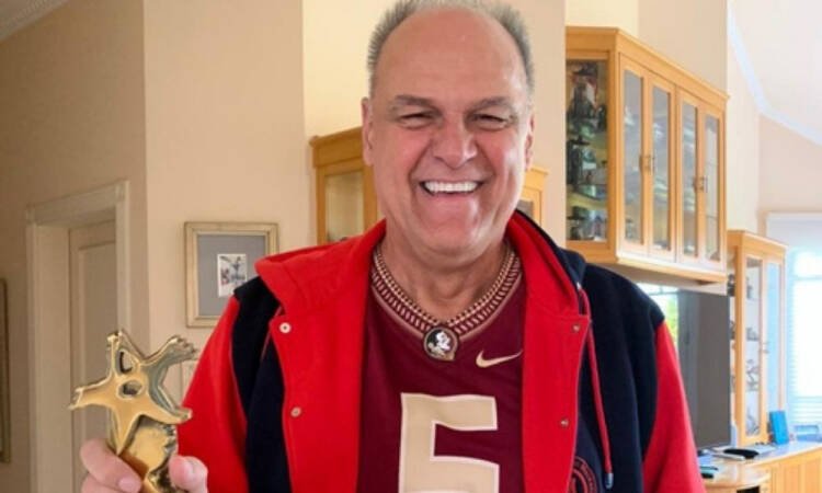 Flamengo aposenta camisa 14 em homenagem a Oscar Schmidt, ícone do basquete