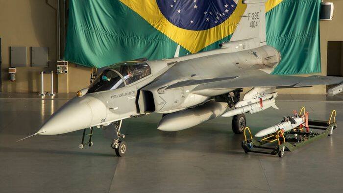 Força Aérea Brasileira estreia F-39 Gripen em exercício Escudo-Tínia em Goiás