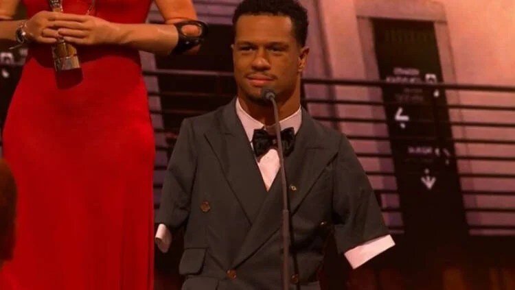 Gabriel Araújo brilha no Laureus e é eleito Atleta Paralímpico do Ano em 2025