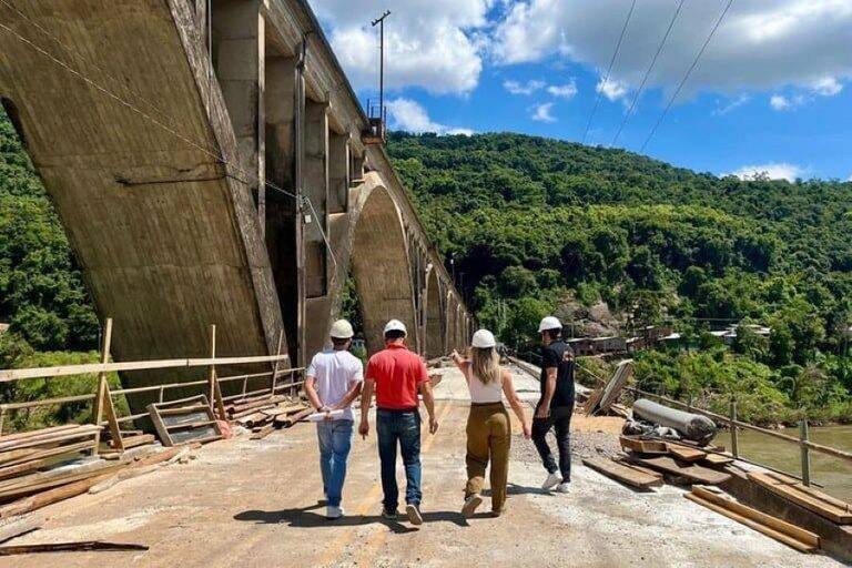 Governo do Brasil destina R$ 32 bilhões para reconstrução após enchentes no RS