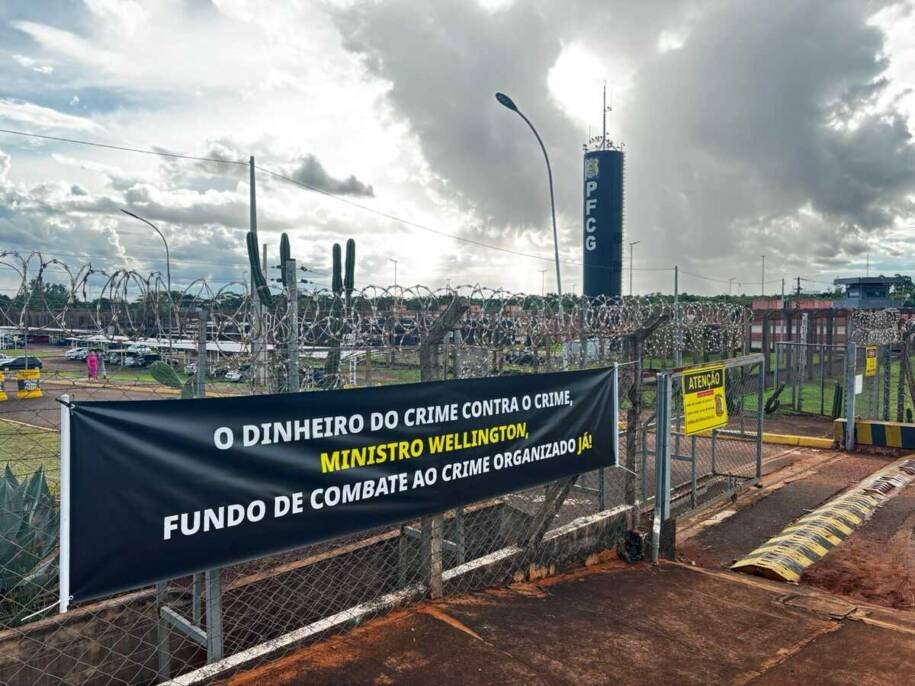 Governo Federal aprova MP e policiais penais suspendem greve, mas seguem em alerta