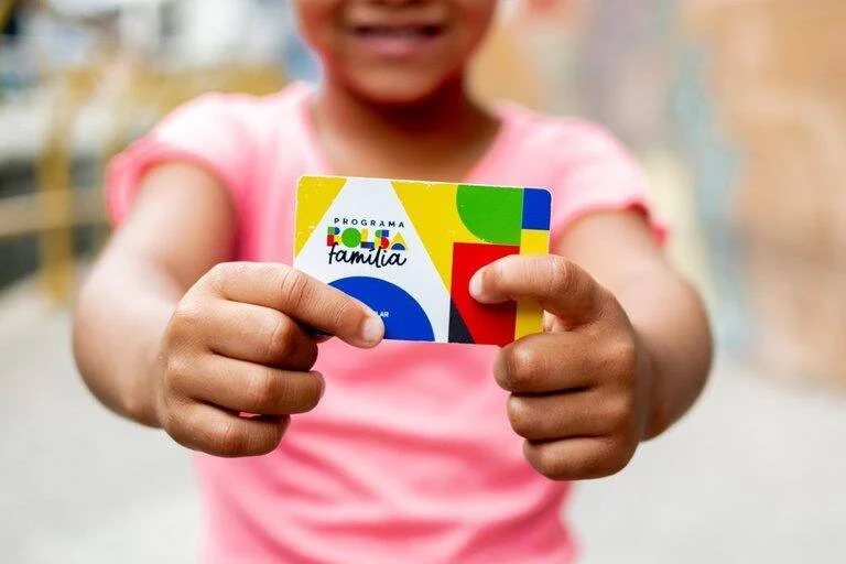 Governo Federal libera R$ 12,79 bilhões para 18,9 milhões de beneficiários do Bolsa Família