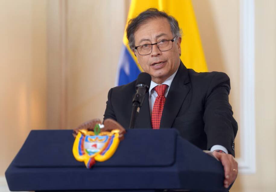 Gustavo Petro pede ao Brasil para estender o Pix e critica sanções dos EUA