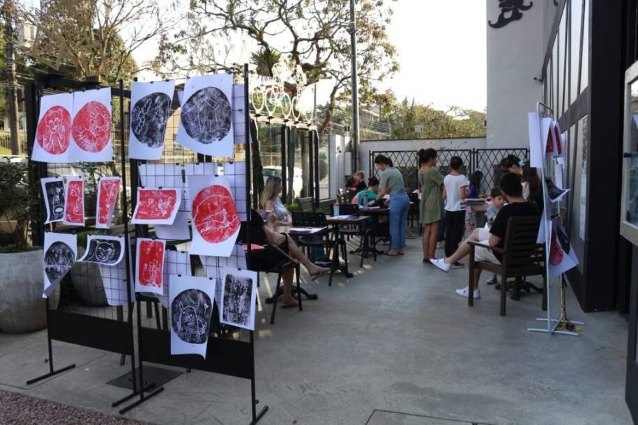 Instituto Internacional Juarez Machado promove Mês do Livro com descontos e oficina