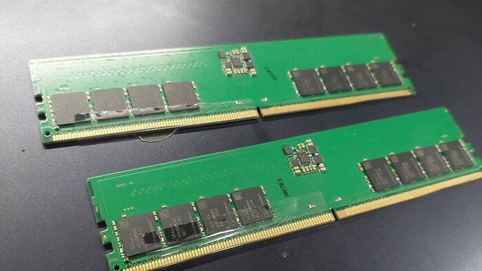 Intel e ASRock revelam padrão HUDIMM que reduz desempenho e especificações