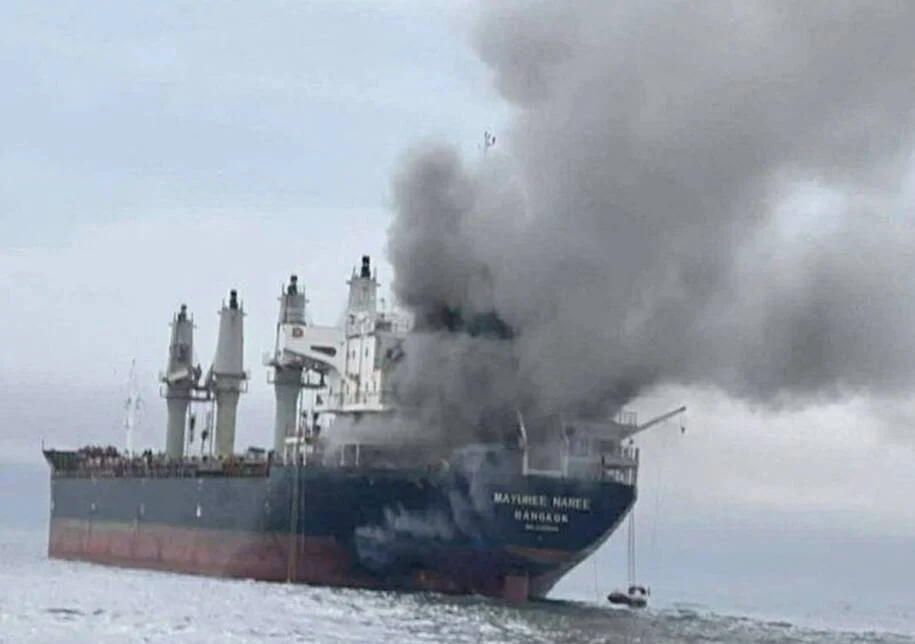 Inteligência dos EUA alerta que Irã não abrirá Estreito de Ormuz em breve