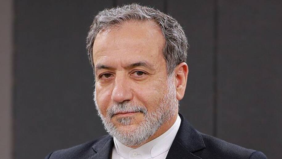 Irã acusa EUA de pirataria e mudanças constantes em negociações em Islamabad