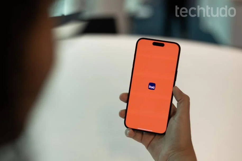 Itaú confirma instabilidade no app e usuários reclamam de pagamentos frustrados