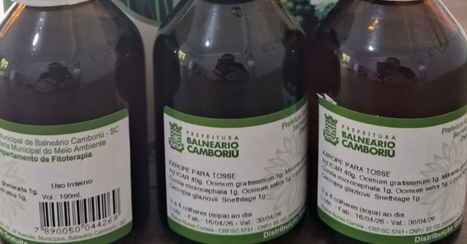 Laboratório de Fitoterapia retoma distribuição de xarope para tosse em Balneário Camboriú
