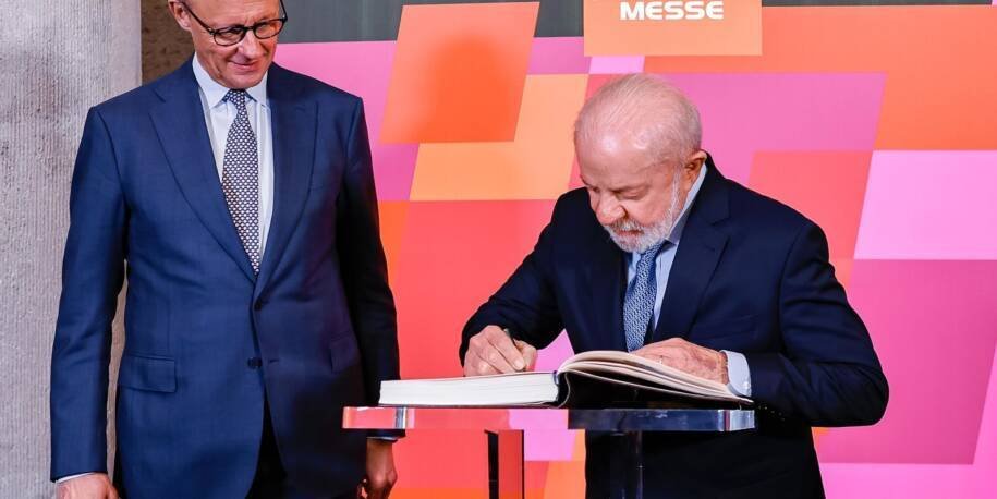 Lula defende parcerias com a Europa e critica guerras em discurso na Alemanha