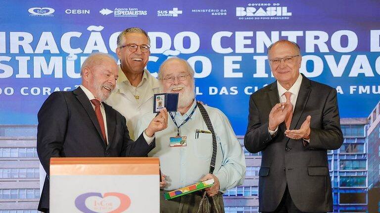 Lula e Padilha destinam R$ 50 milhões para fortalecer Incor e telessaúde em SP