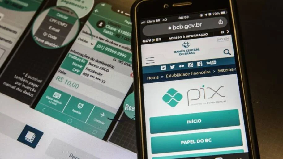 Lula e Trump se reúnem para discutir investigação dos EUA sobre o PIX