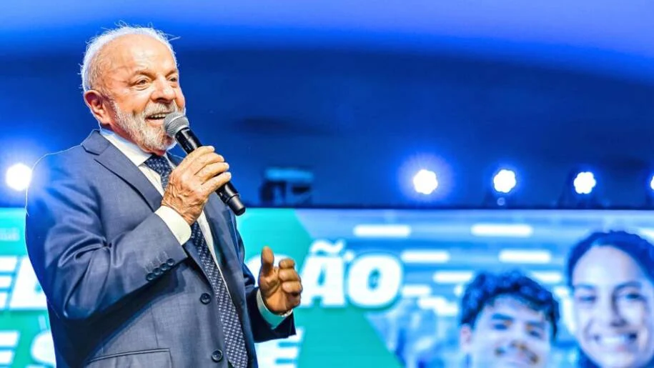 Lula enfrenta crise: juros bancários disparam e inadimplência atinge recorde