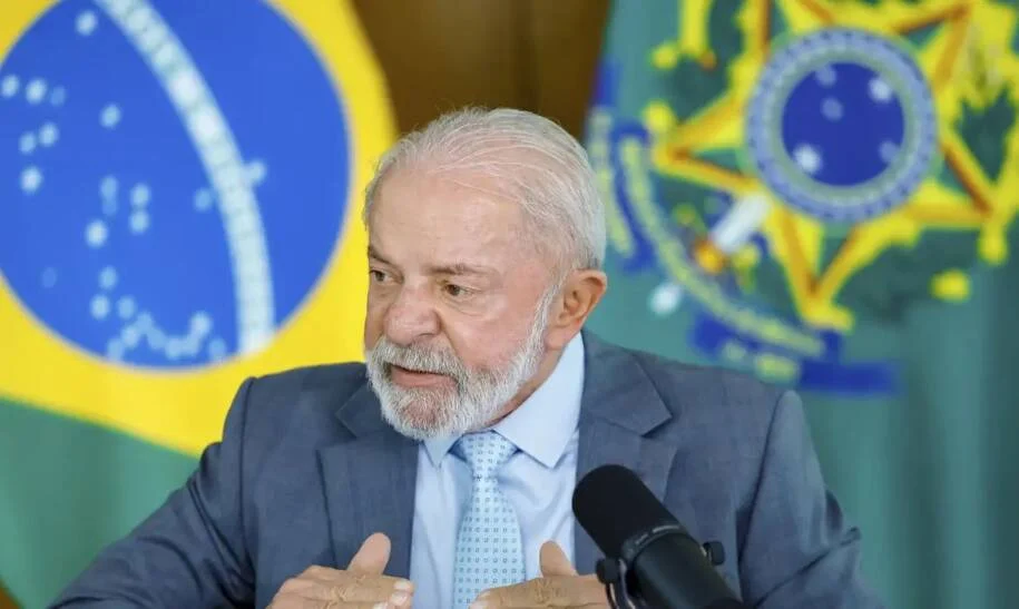 Lula propõe fim da escala 6×1 e garante 40 horas semanais para trabalhadores
