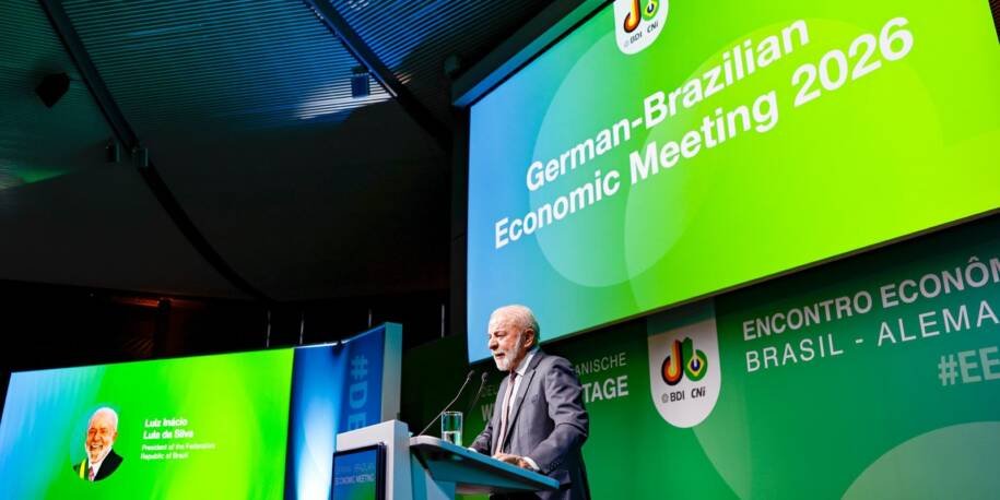 Lula reage à expulsão de delegado dos EUA e promete reciprocidade imediata