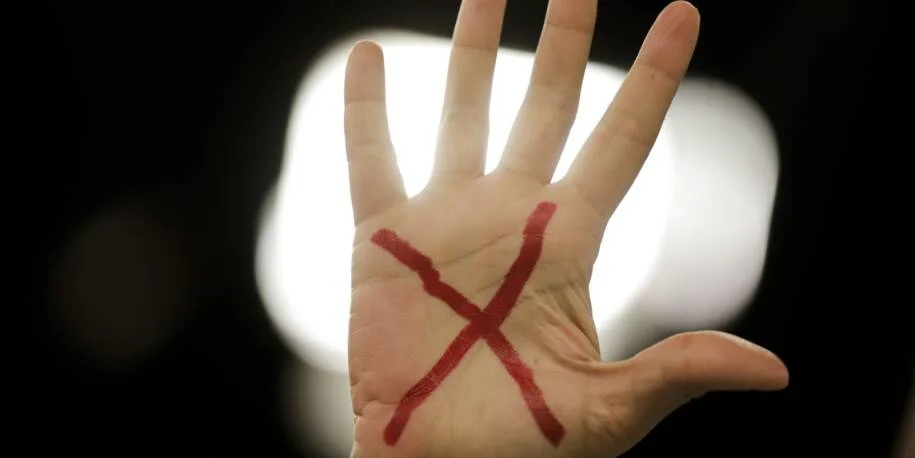 Lula sanciona leis que endurecem penas e protegem mulheres contra agressores