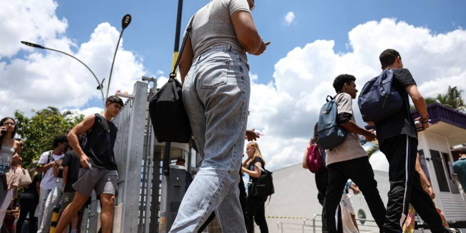 MEC convoca nova lista de espera do Fies com 112 mil vagas em disputa