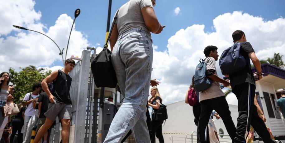 MEC convoca nova lista de espera do Fies com 112 mil vagas em disputa