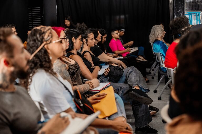 MinC e Sesi capacitam 4.342 agentes culturais e abrem inscrições para projetos