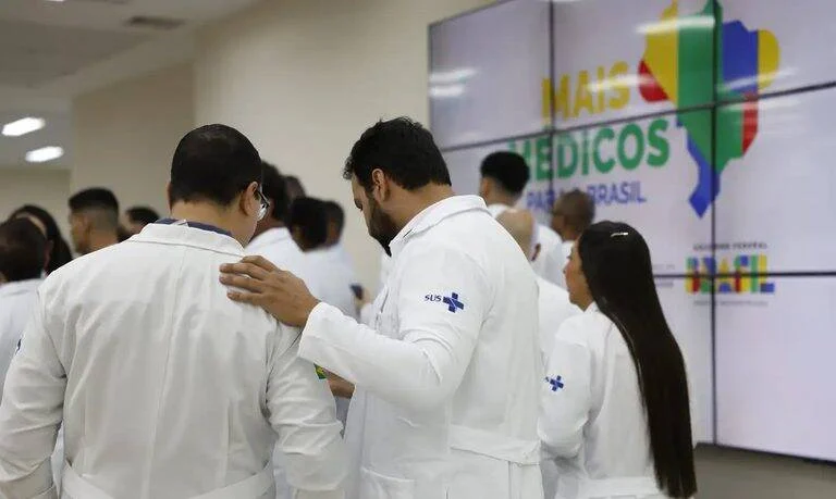 Ministério da Saúde abre 1.524 vagas no Mais Médicos e busca atender comunidades vulneráveis
