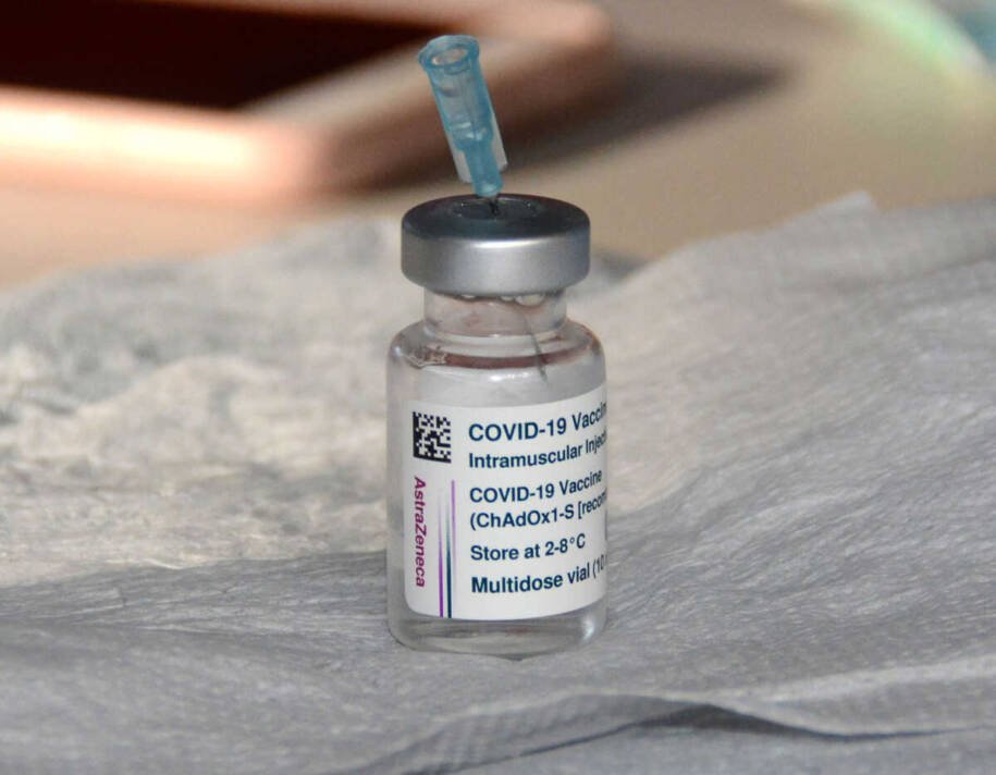 Ministério da Saúde entrega 41 mil doses de vacina e alerta sobre covid-19